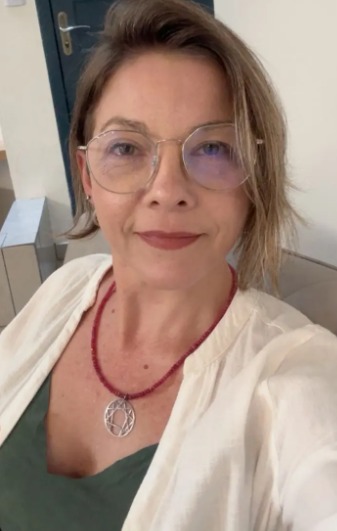 Irene Luíza Lopes Machado